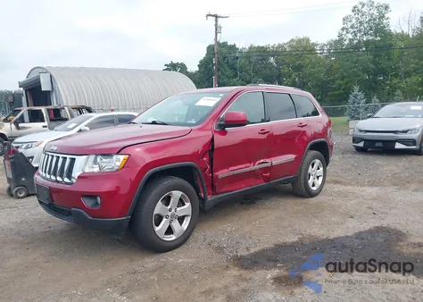 2013 Jeep Grand Cherokee Laredo из США, поврежденный, VIN 1C4RJFAG1DC641018